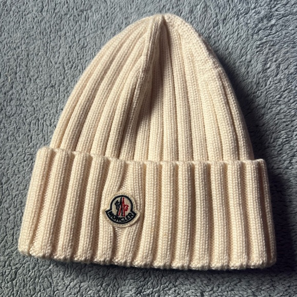 Moncler Beanie (beige) NEW - Picture 1 of 1